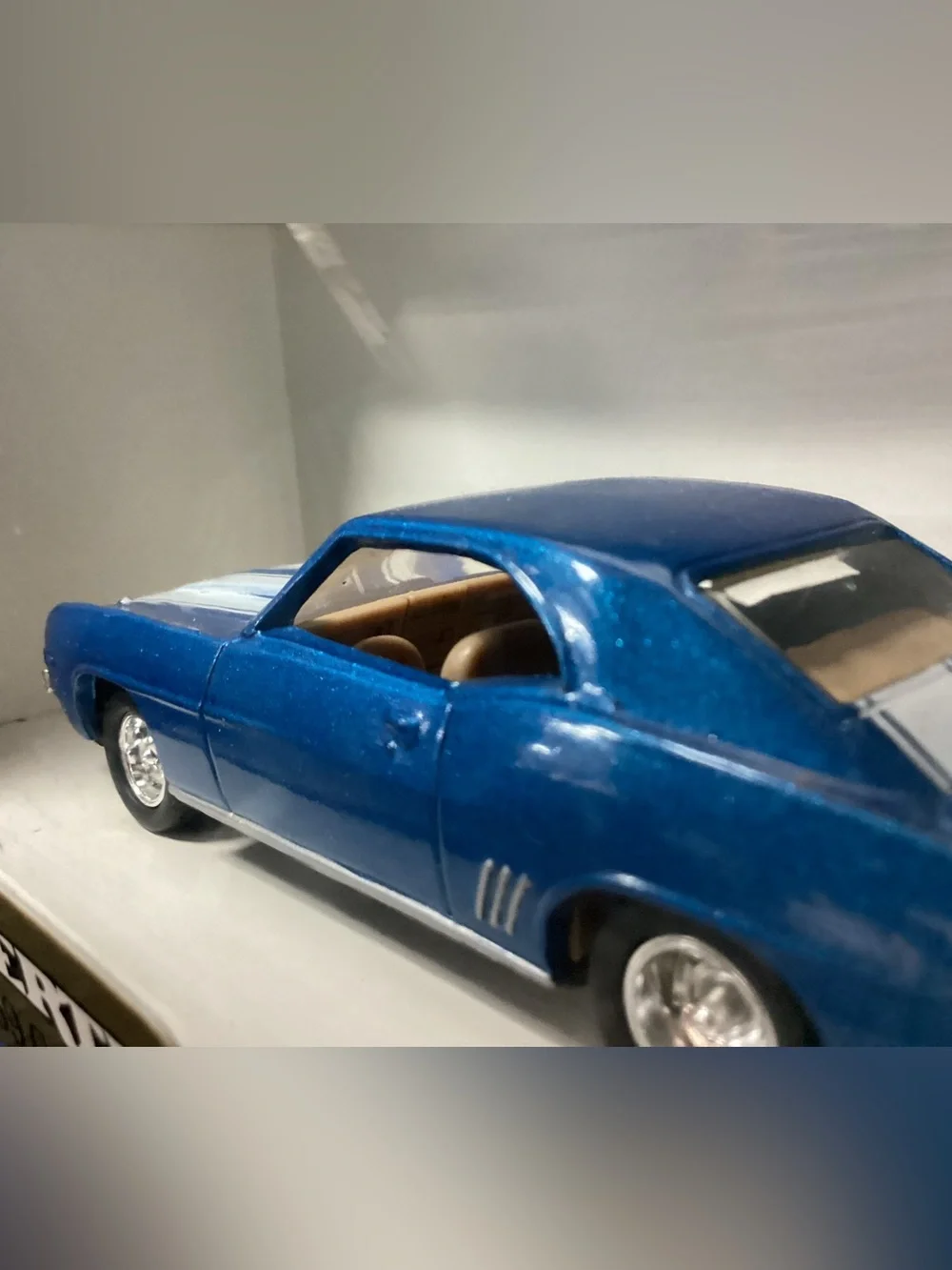'69 ERTL Camaro 1:43 Scale 1989 Die-Cast Model Car - Blue